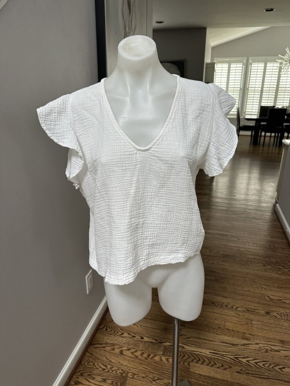 Six Fifty The Flutter Top in White Size S